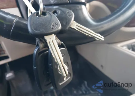 2009 Hyundai Santa Fe Limited z USA, uszkodzony, nr VIN 5NMSH73EX9H264339